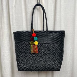 UN PUEBLO- Medium Open Tote Black Woven Bag with Multicolor Pom Pom